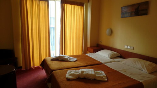 Гостиница Cavo D'Oro Hotel  в Пирее