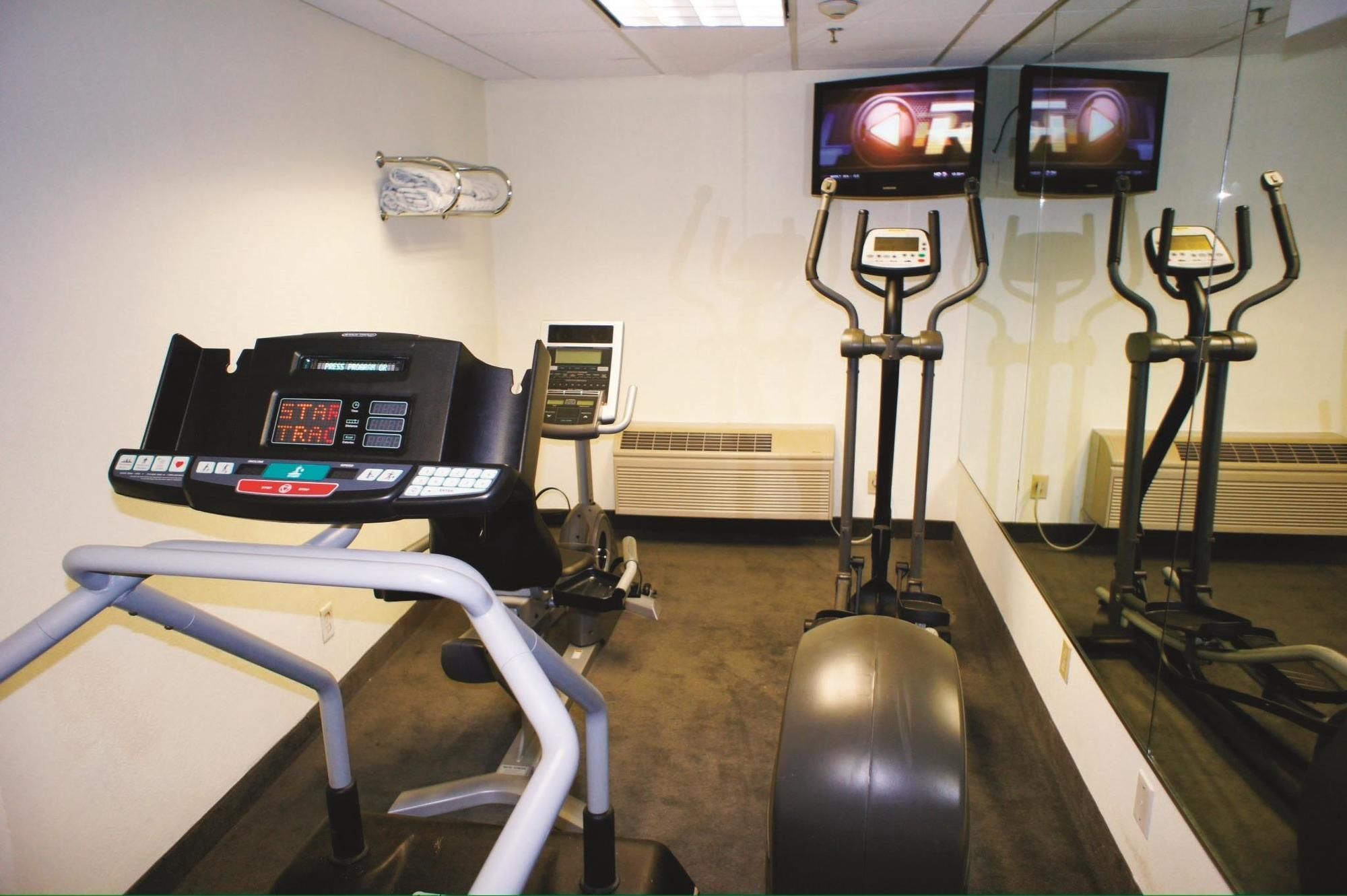 Фото La Quinta Inn & Suites by Wyndham Baltimore N White Marsh