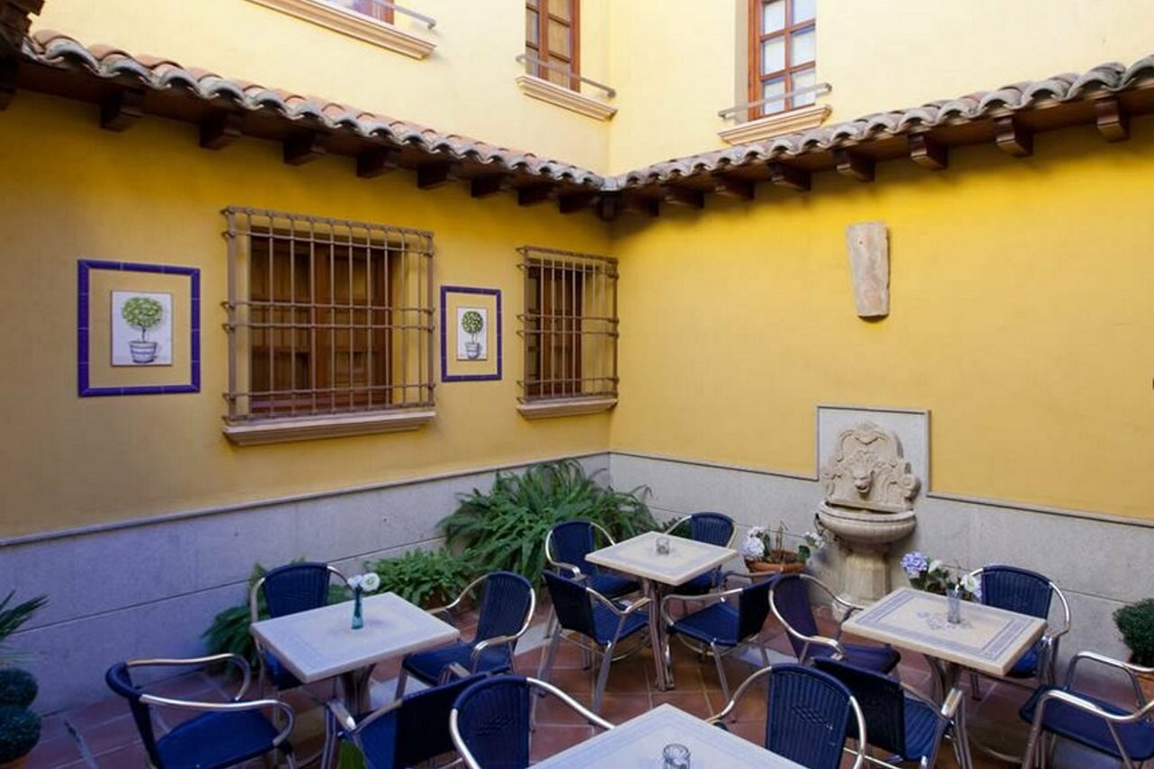 Фото Hotel Casona de la Reyna