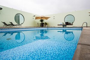 отель Leques Brasil Hotel Escola
