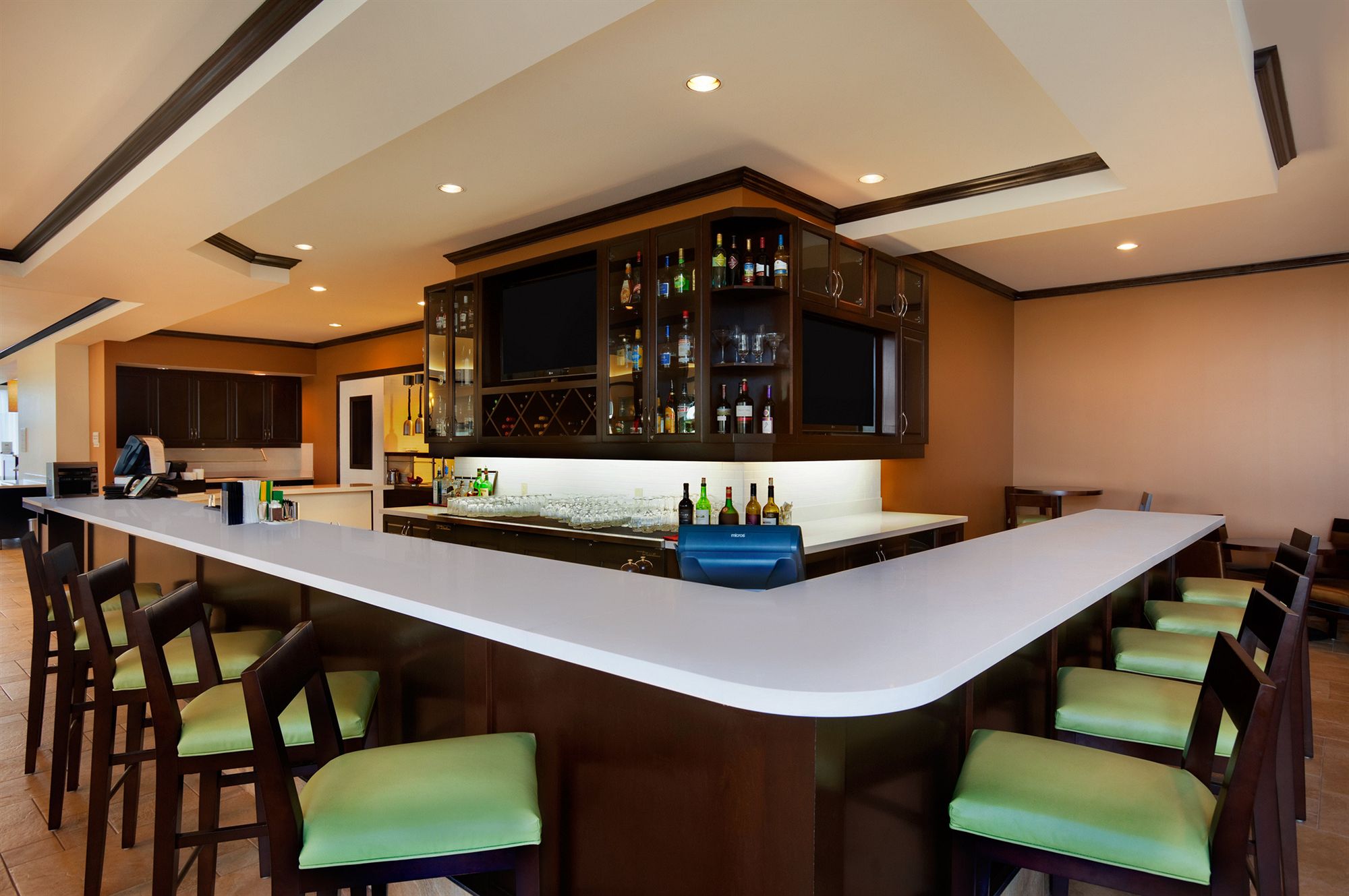 Фото Hilton Garden Inn Edmonton International Airport