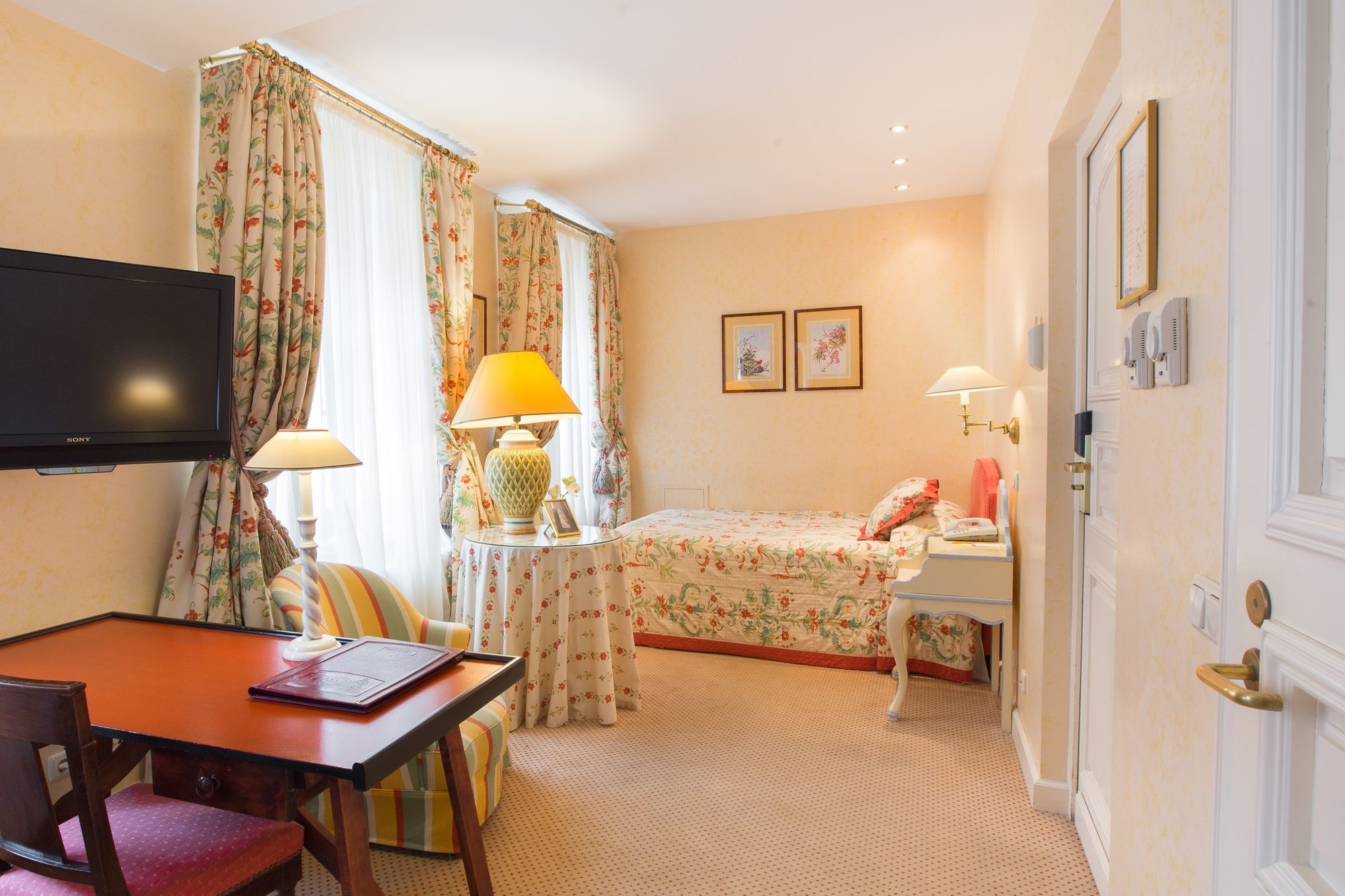 Фото Stikliai Palace Residence