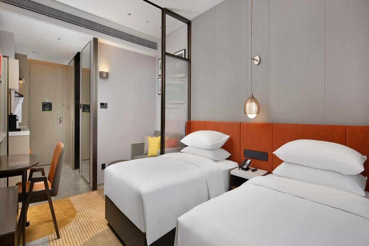 Фото Home2 Suites by Hilton Fouzhou Cangshan