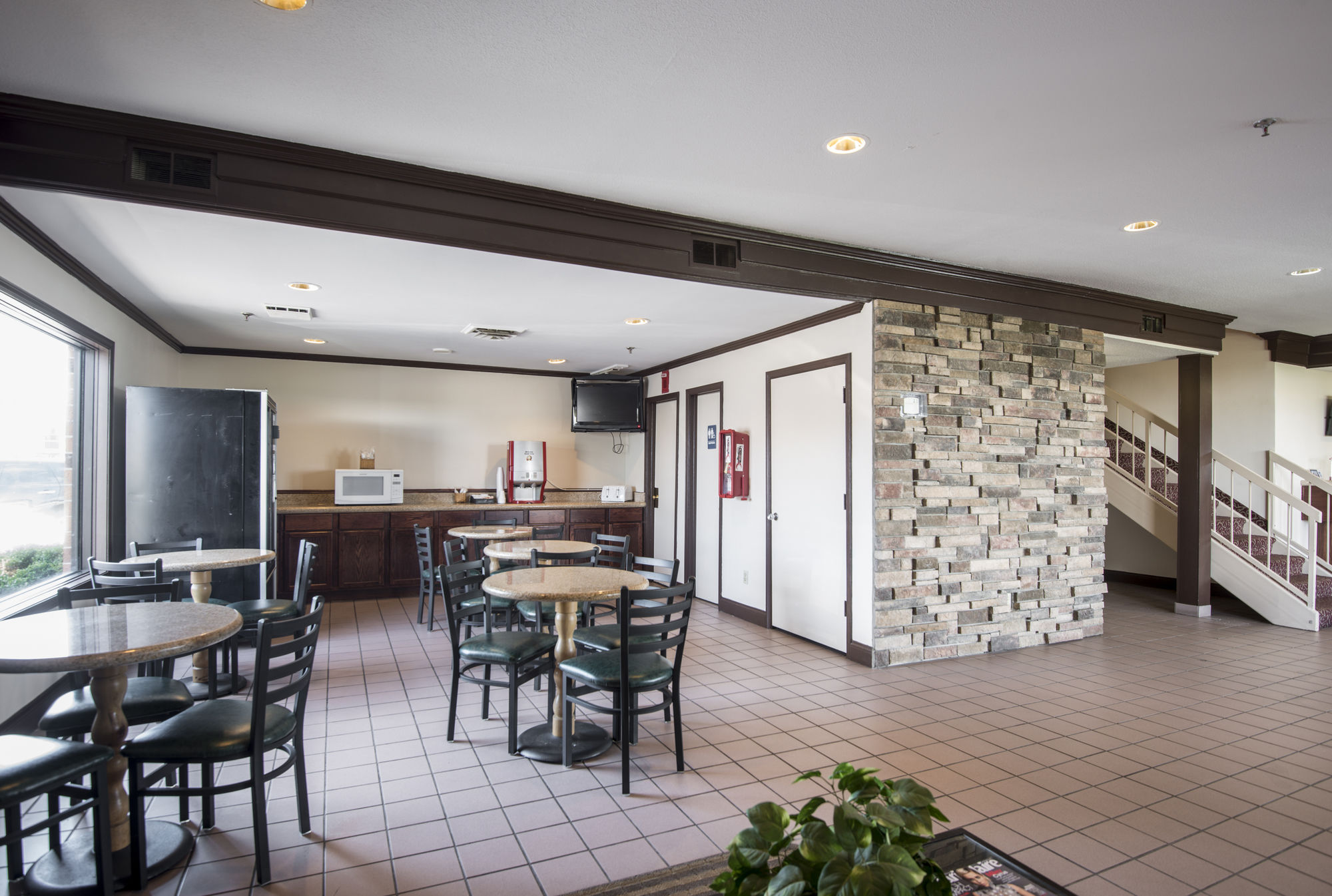 Фото Red Roof Inn Fort Wayne