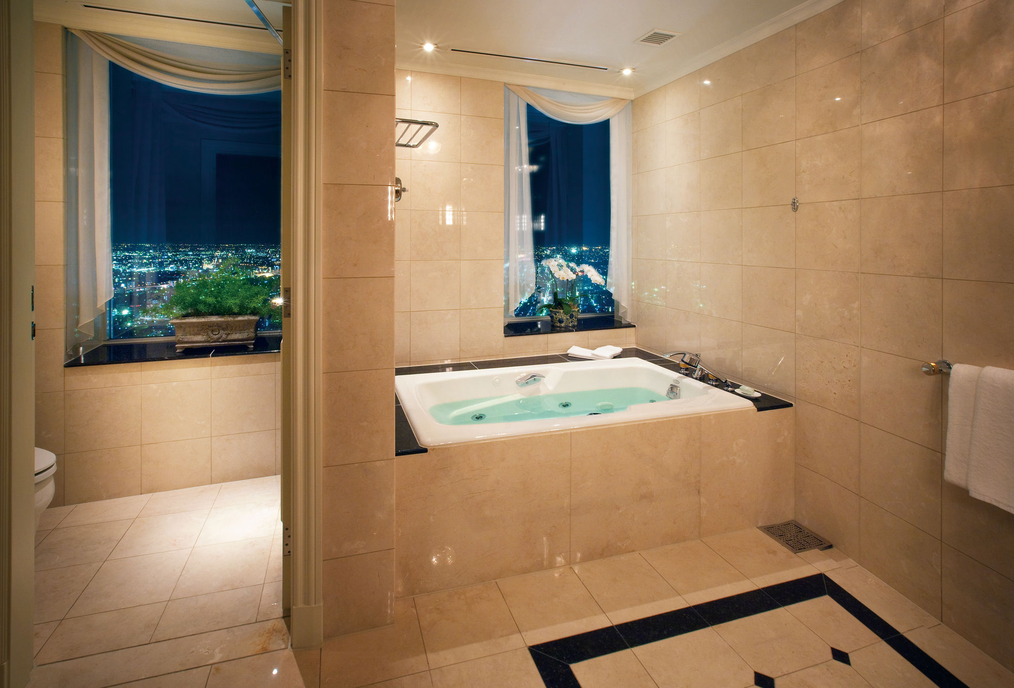 Фото Nagoya Marriott Associa Hotel