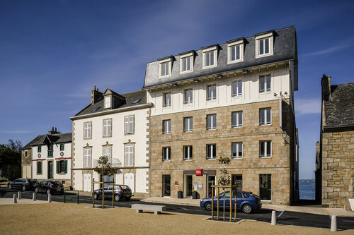 Внешний вид отеля Ibis Roscoff bord de mer в Роскоффе, фото 1