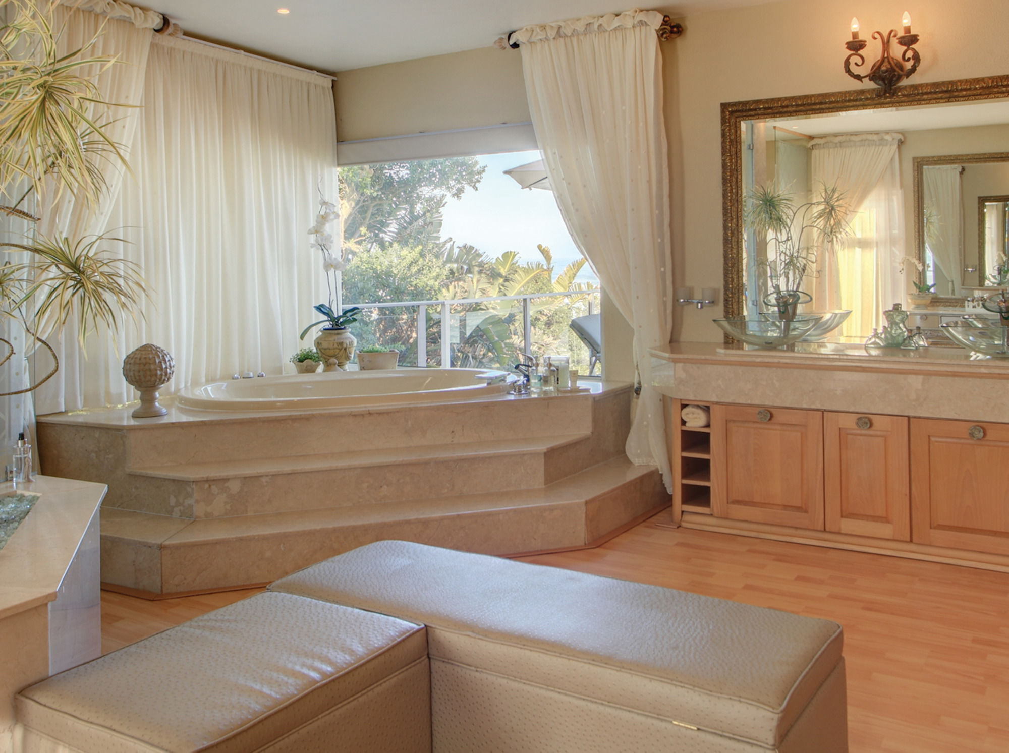 Фото Xanadu Guest Villa