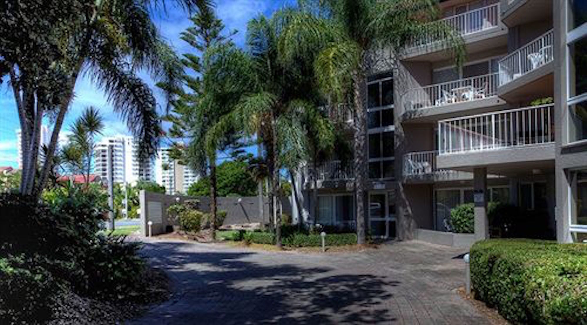 Фото Markham Court