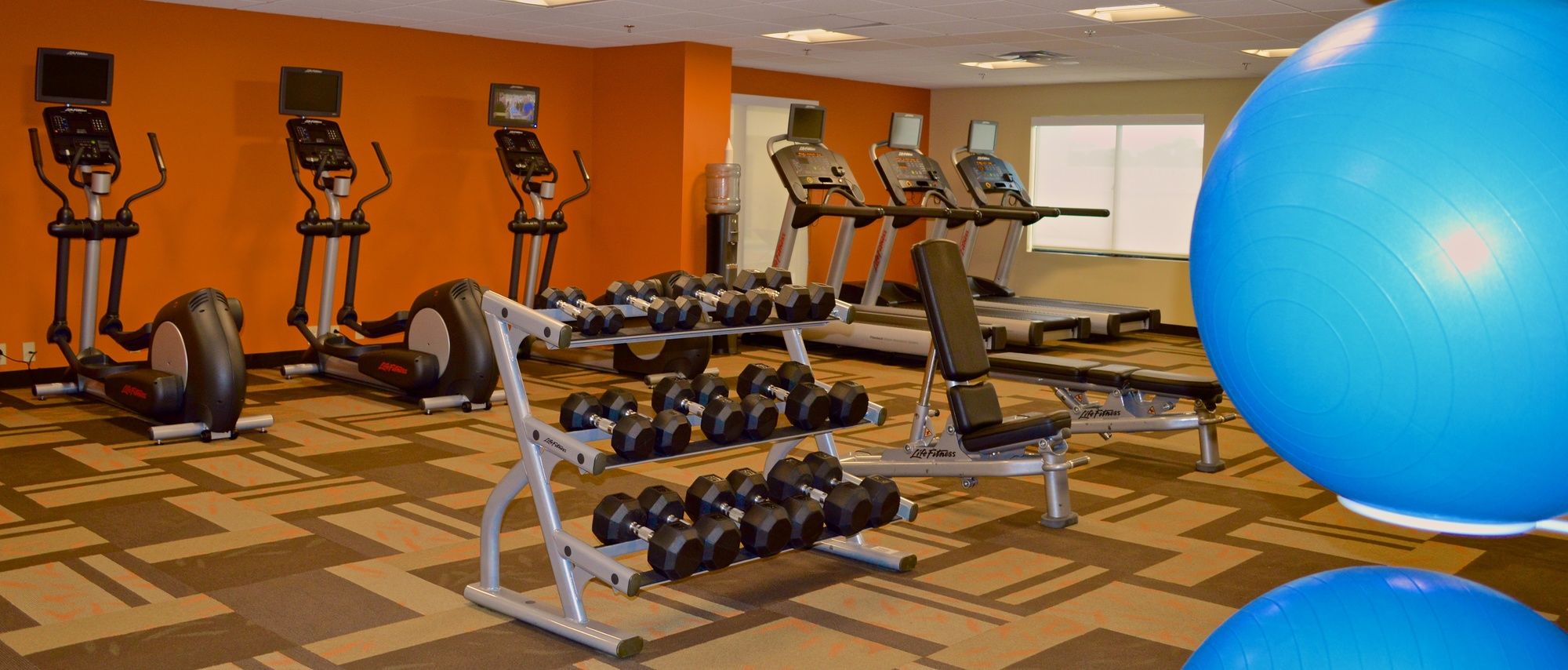 Фото Courtyard by Marriott Vanderbilt-West End