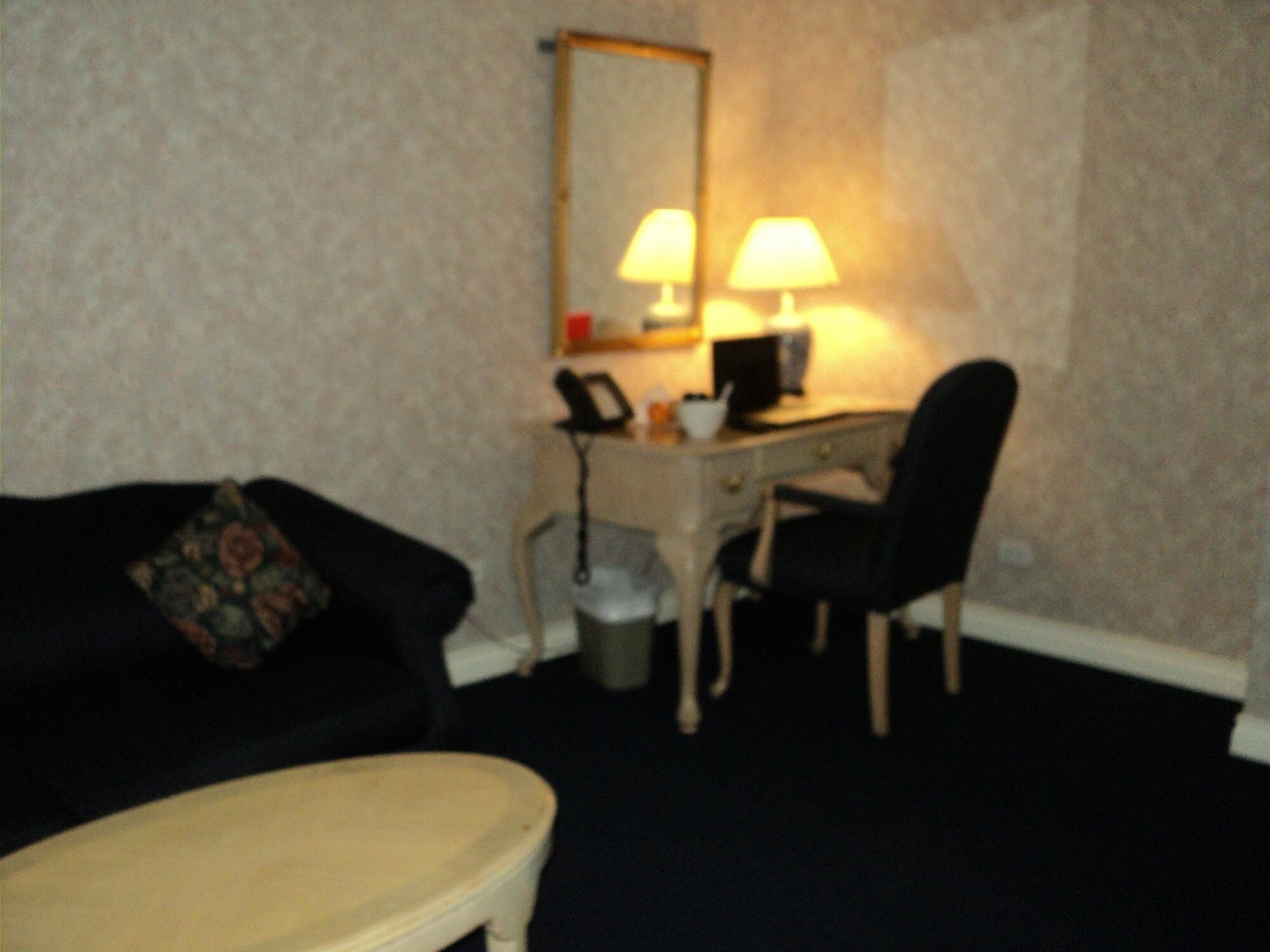 Фото Montecassino Hotel and Event Venue