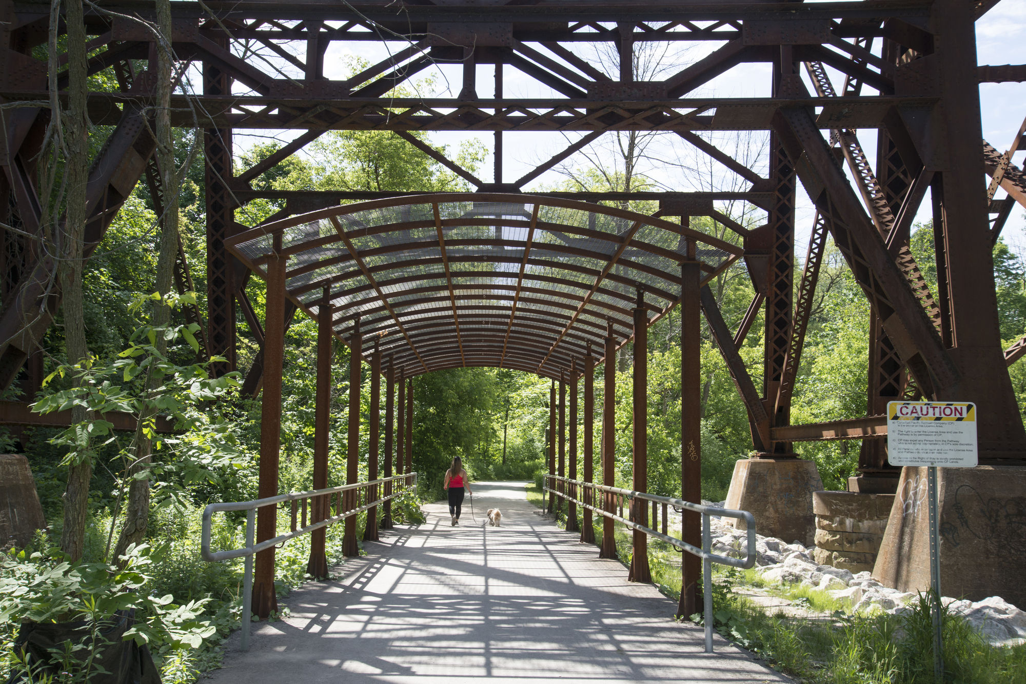 Фото Toronto Don Valley Hotel and Suites