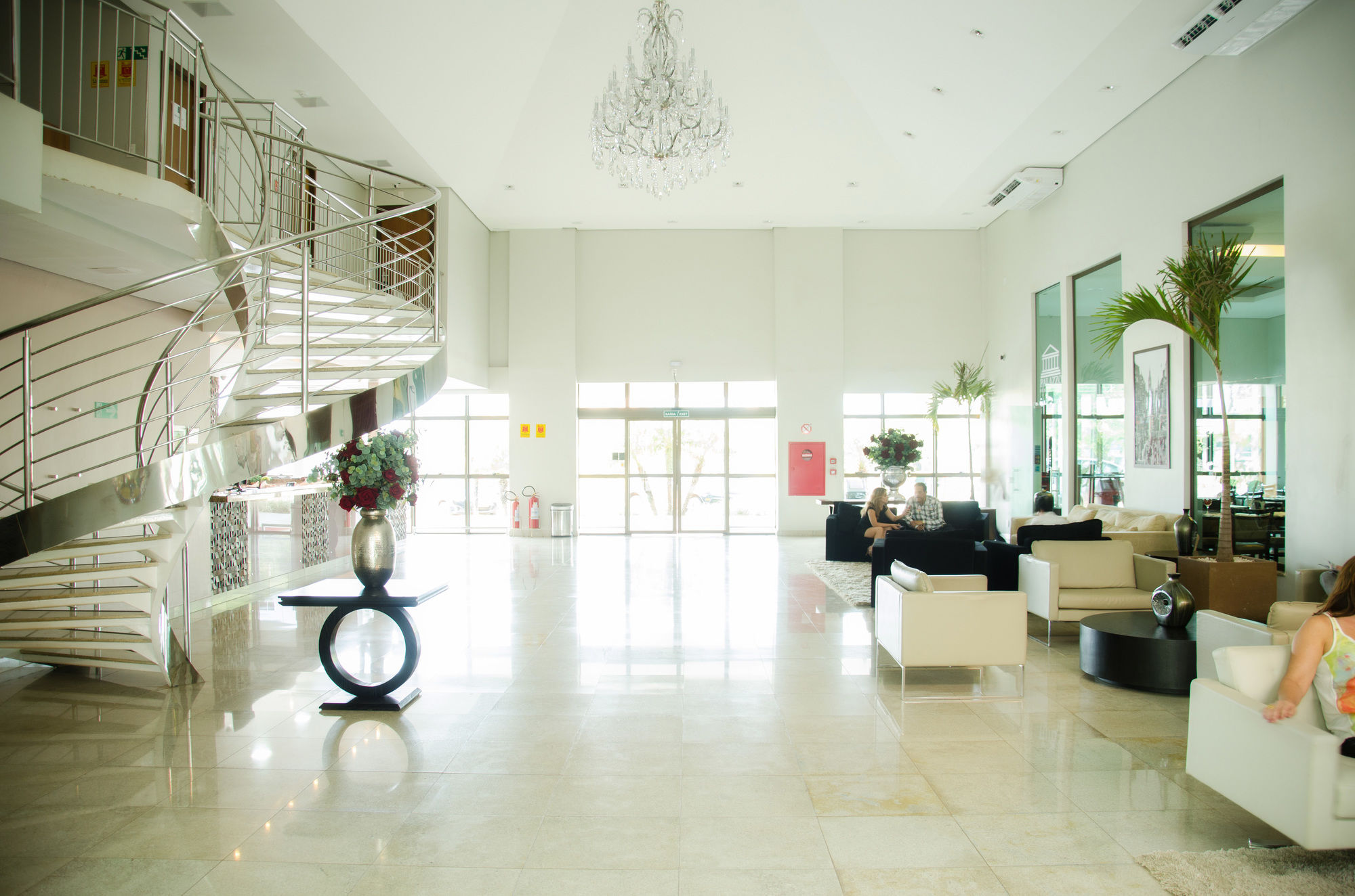 Фото Hotel Girassol Plaza