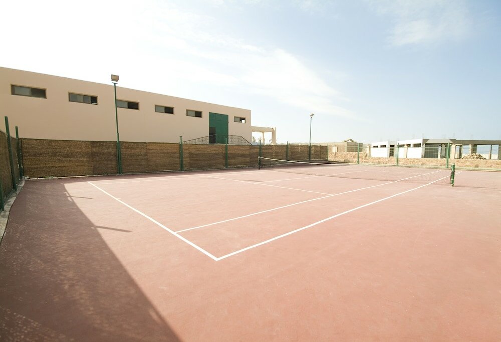 Фото Flamenco Beach and Resort