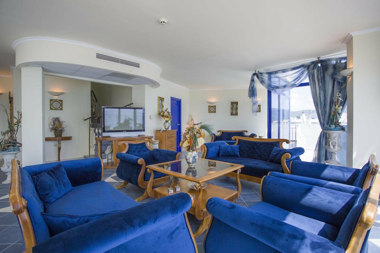 Фото Chaika Beach