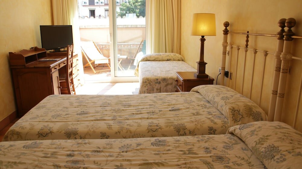 Фото RVHotels Vila de Tossa