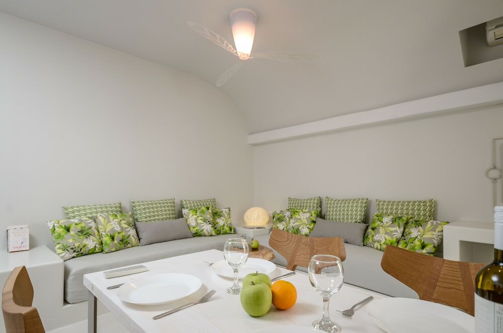 Фото Antony Suites - Adults Only