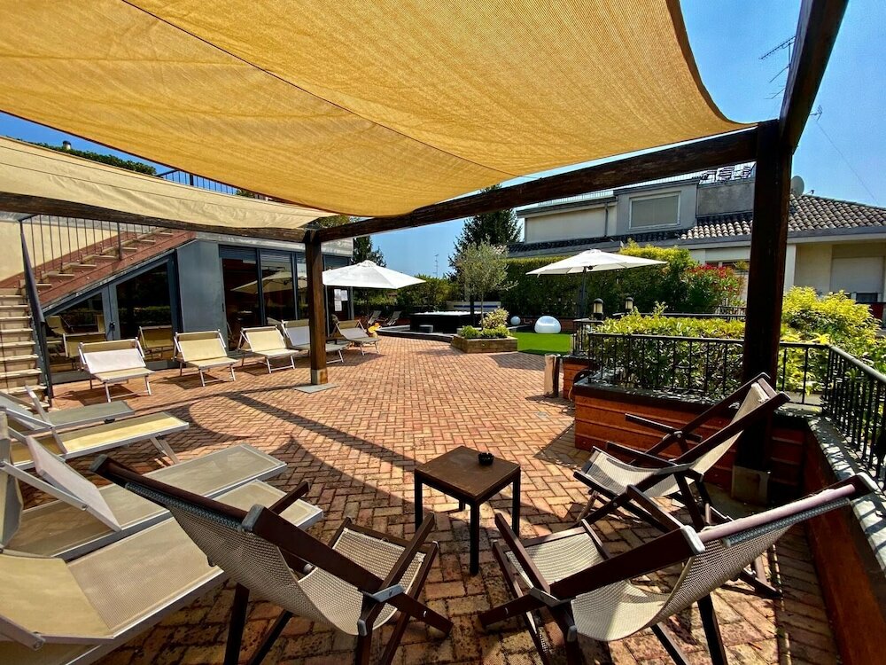 Фото Admiral Hotel Villa Erme