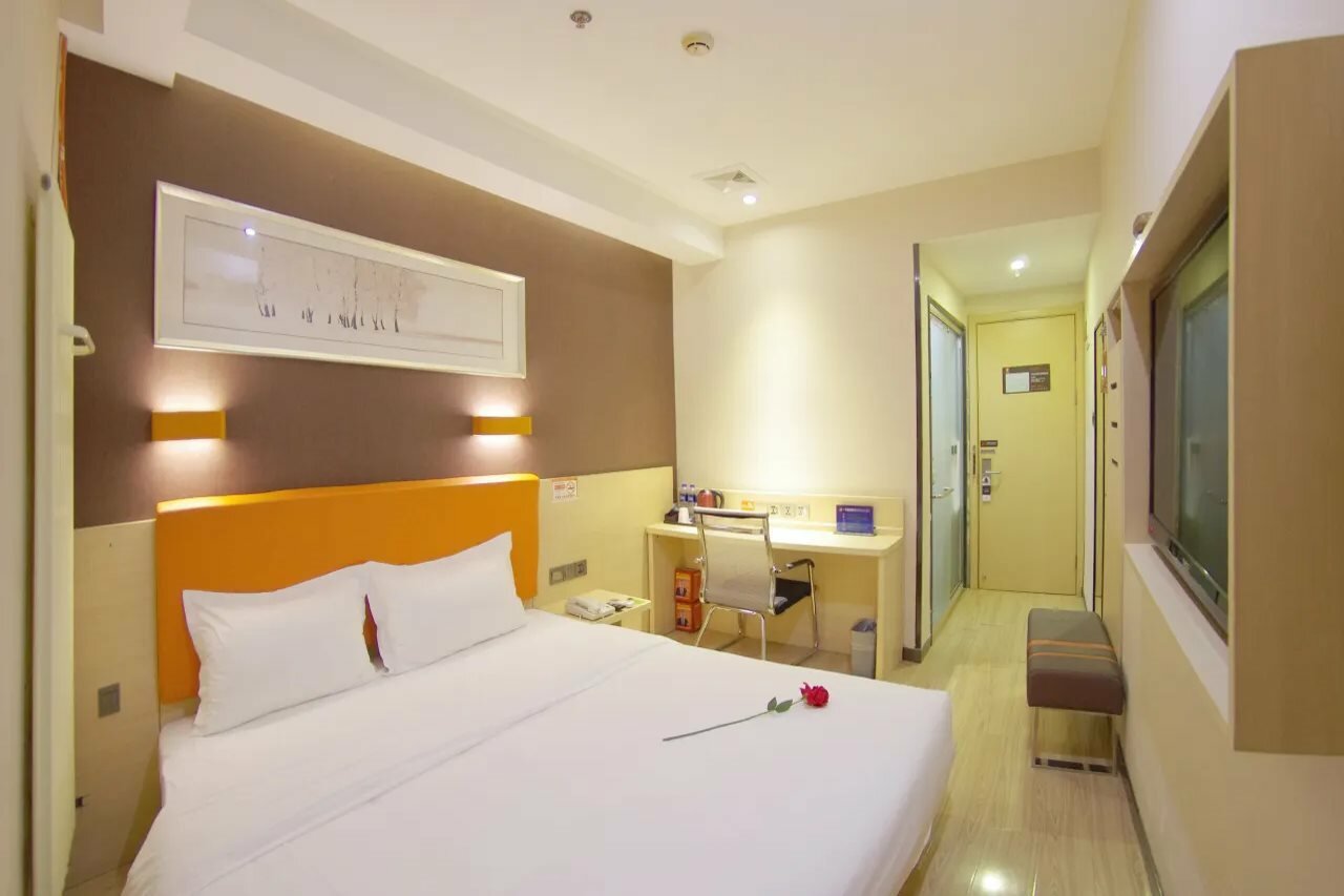 Фото 7 Days Premium Hotel Beijing Xidan Lingjing Hutong Metro Station Branch