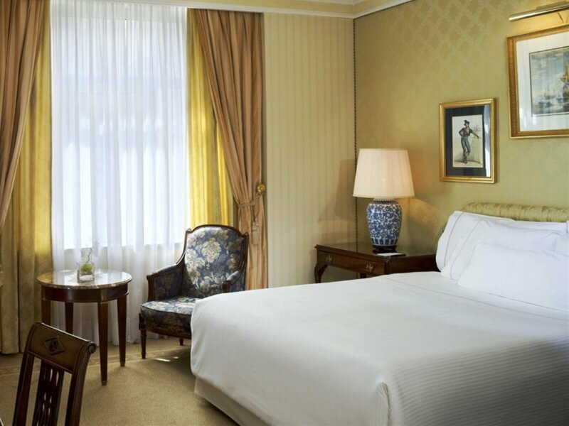 Фото The Palace, a Luxury Collection Hotel, Madrid