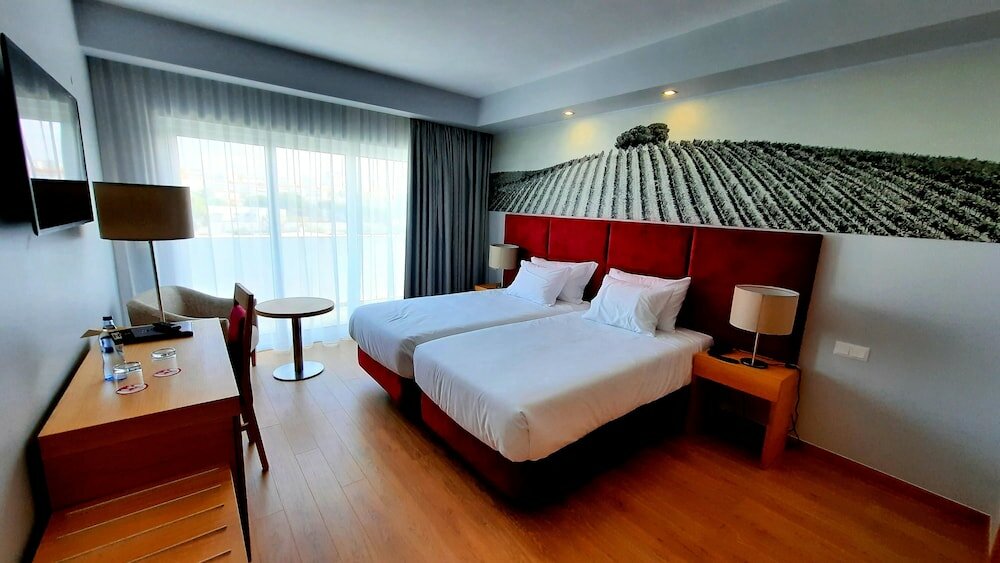 Фото BejaParque Hotel