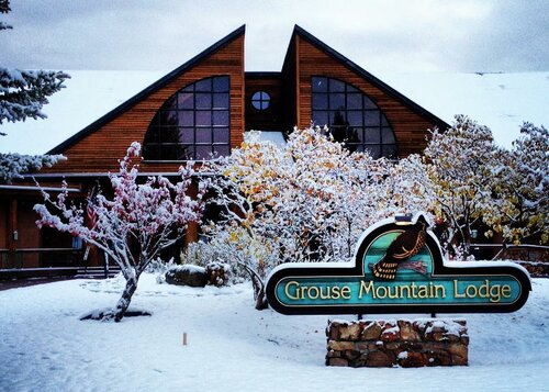 Гостиница Grouse Mountain Lodge