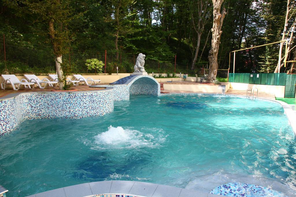 Фото Империя