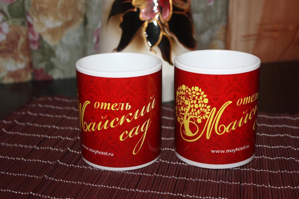 Фото Майский сад