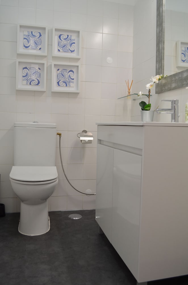 Фото Cozy Apartment in Estoril