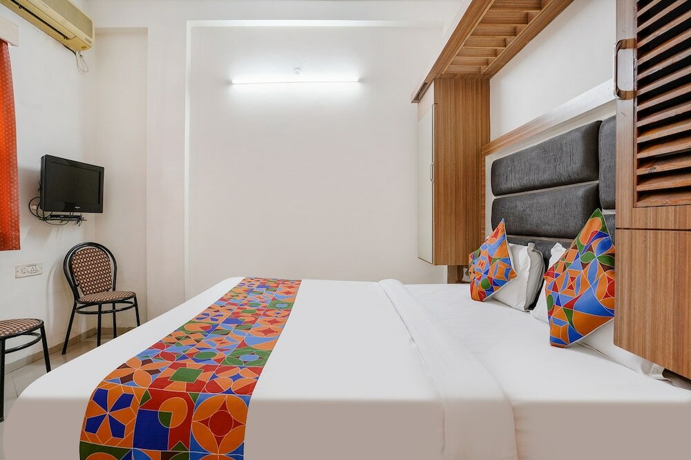 Фото Fabexpress Shanti Inn