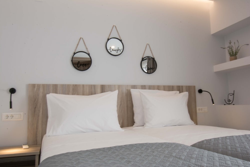 Фото Utopia Residences by Checkin