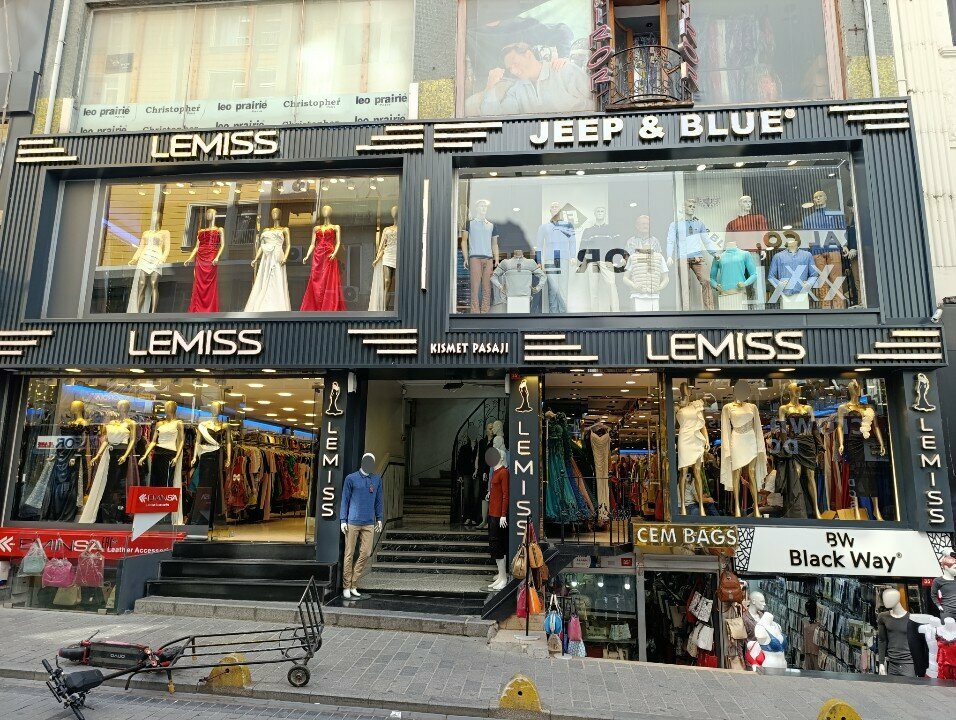 Clothing store Jeep & Blue, Istanbul, photo