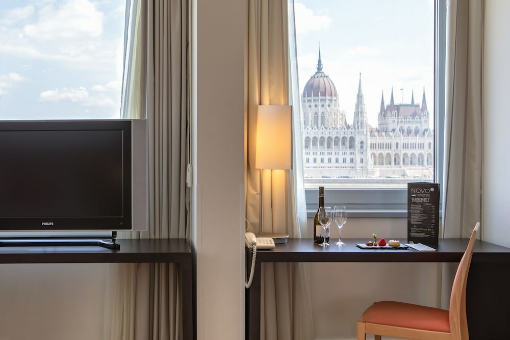 Фото Novotel Budapest Danube