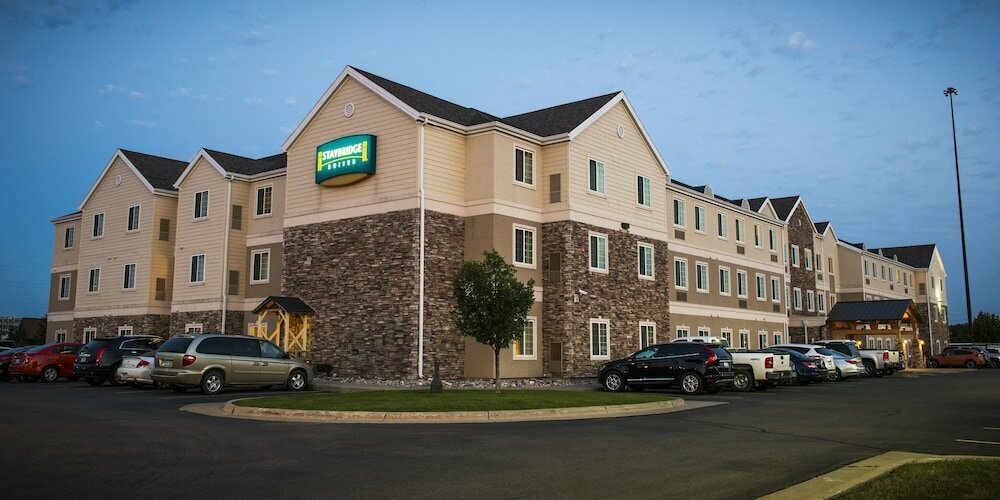 Hotel Staybridge Suites Fargo, Fargo, photo