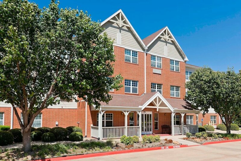 Апартаменты TownePlace Suites Dallas Bedford в Бедфорде