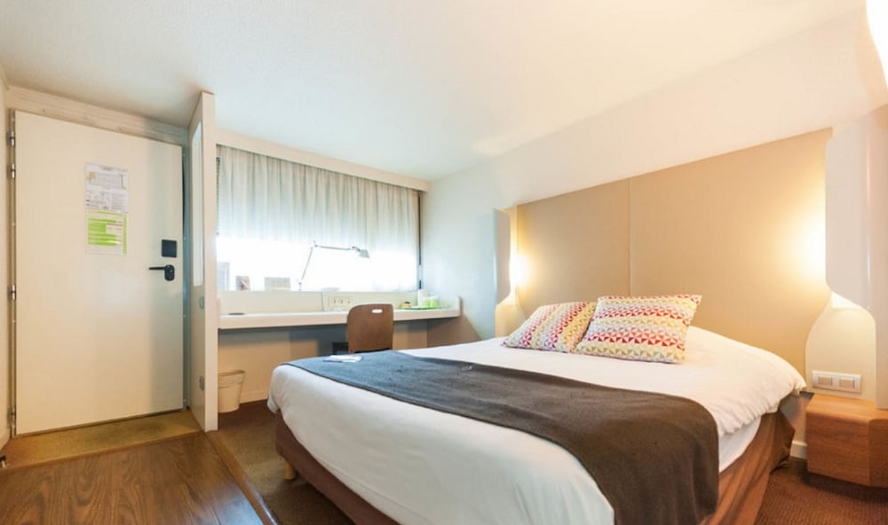 Фото Campanile Biarritz