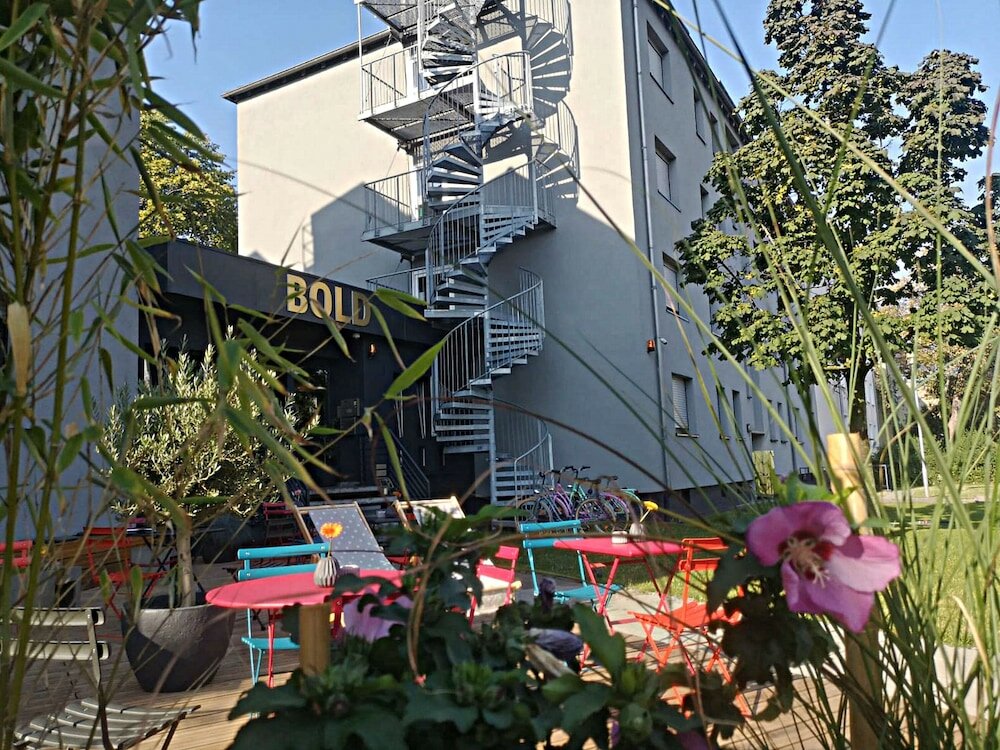 Фото отеля 3