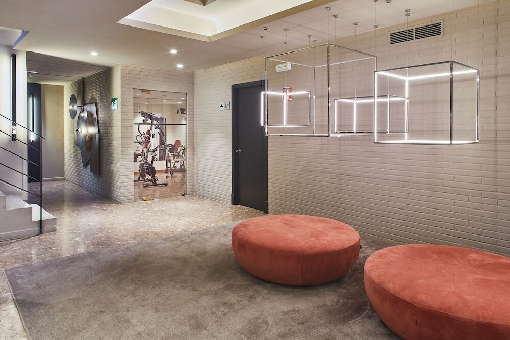 Фото Hotel Silken Ramblas