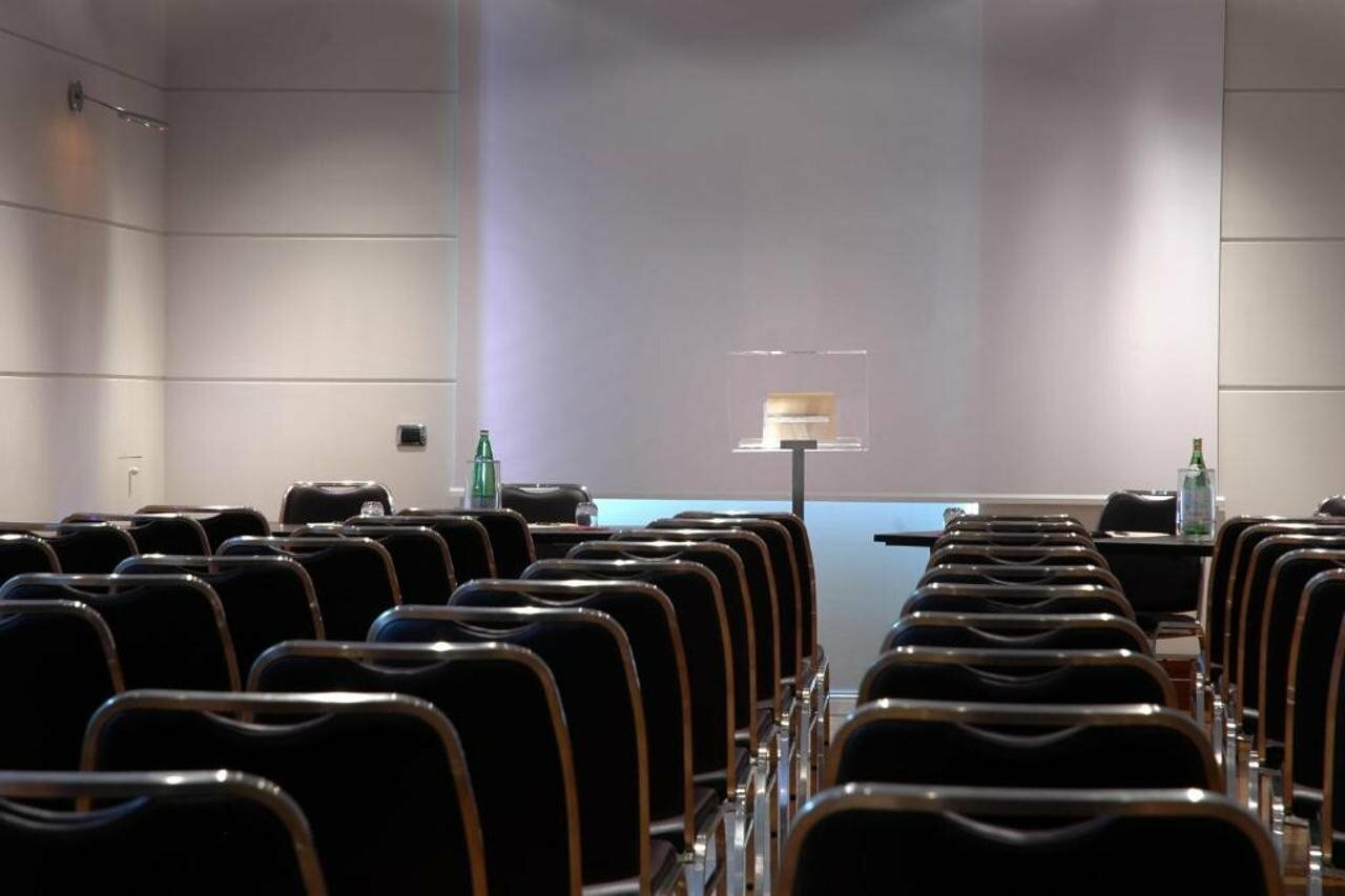 Фото Hotel Flora