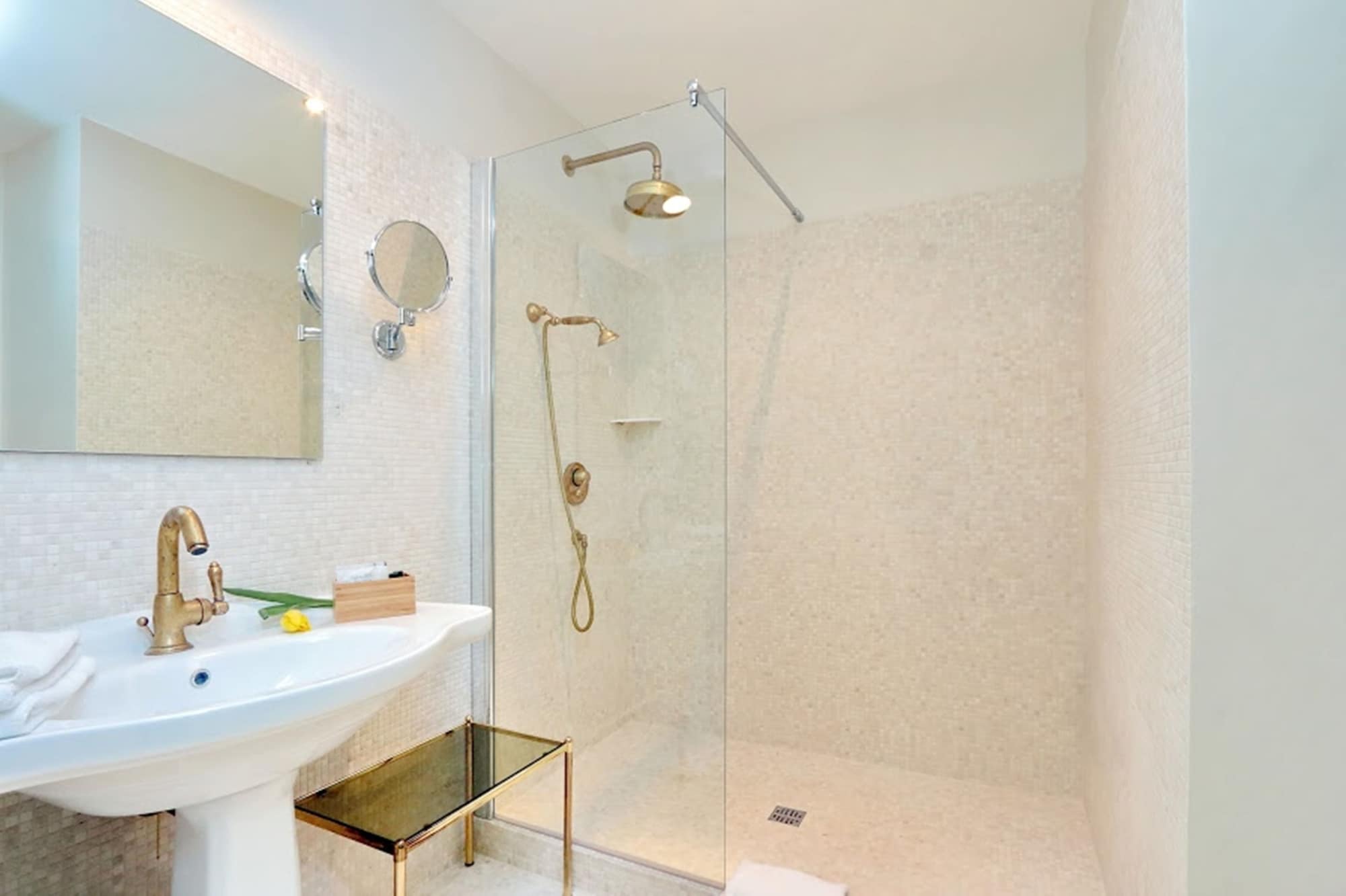 Фото CancelleriaDieci