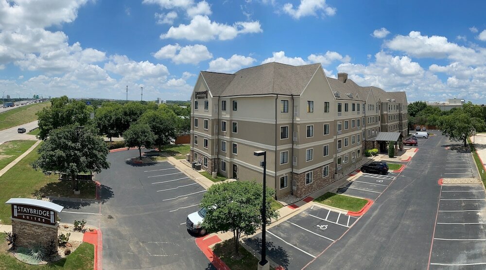 Фото Staybridge Suites Round Rock, an Ihg Hotel