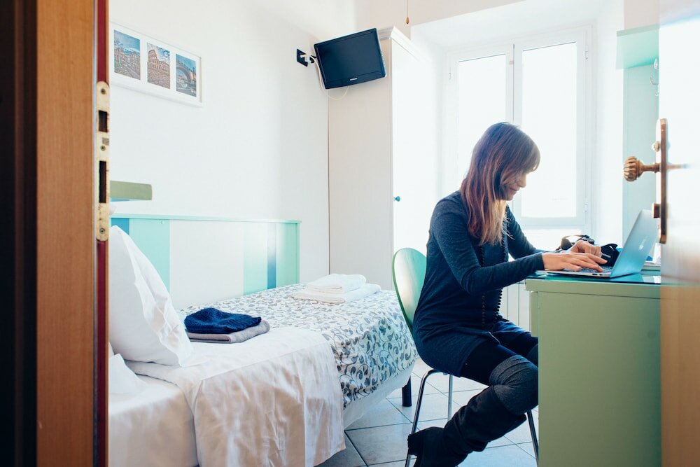 Фото The Beehive