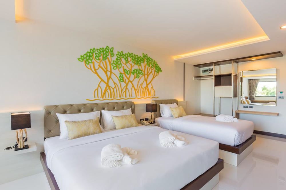 Фото River Front Krabi Hotel