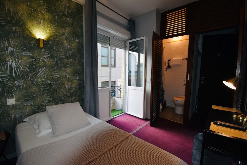 Фото Hôtel Azur Reims