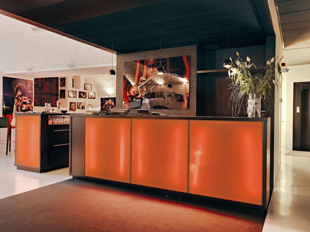 Фото Tralala Hotel Montreux