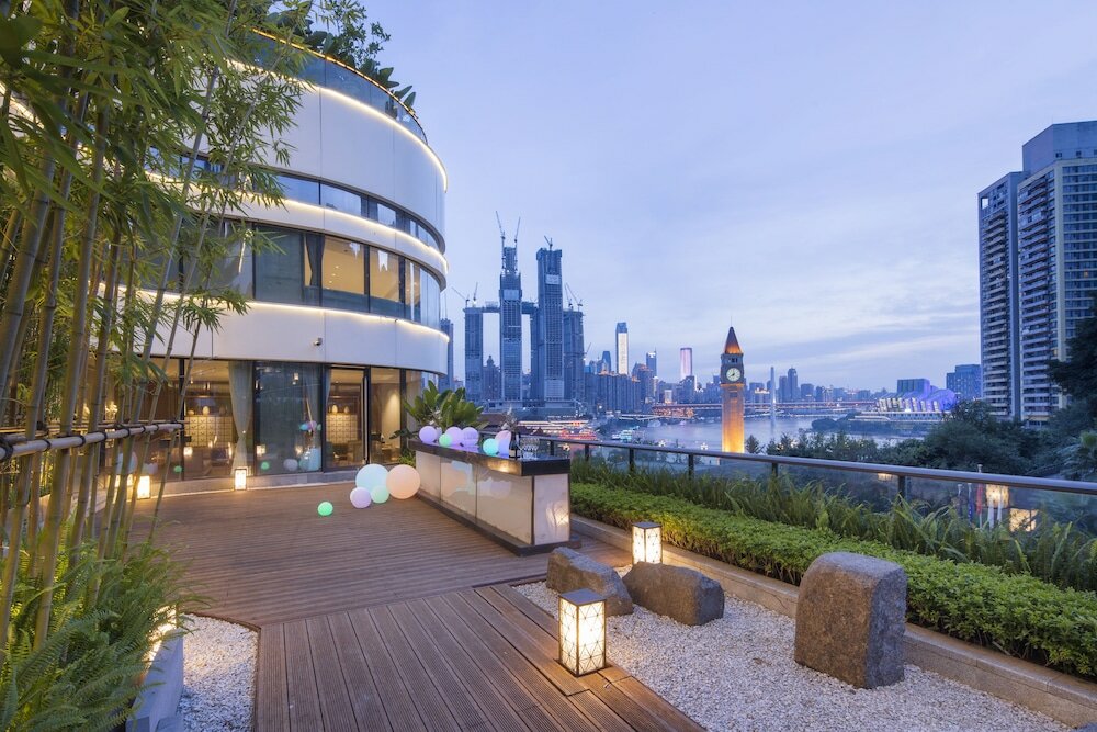 Фото Himalaya Serviced Residences Chongqing