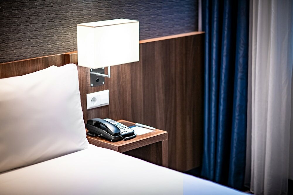 Фото Holiday Inn Express Utrecht - Papendorp, an Ihg Hotel