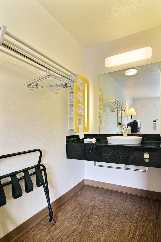 Фото Studio 6 Albuquerque, Nm – Midtown