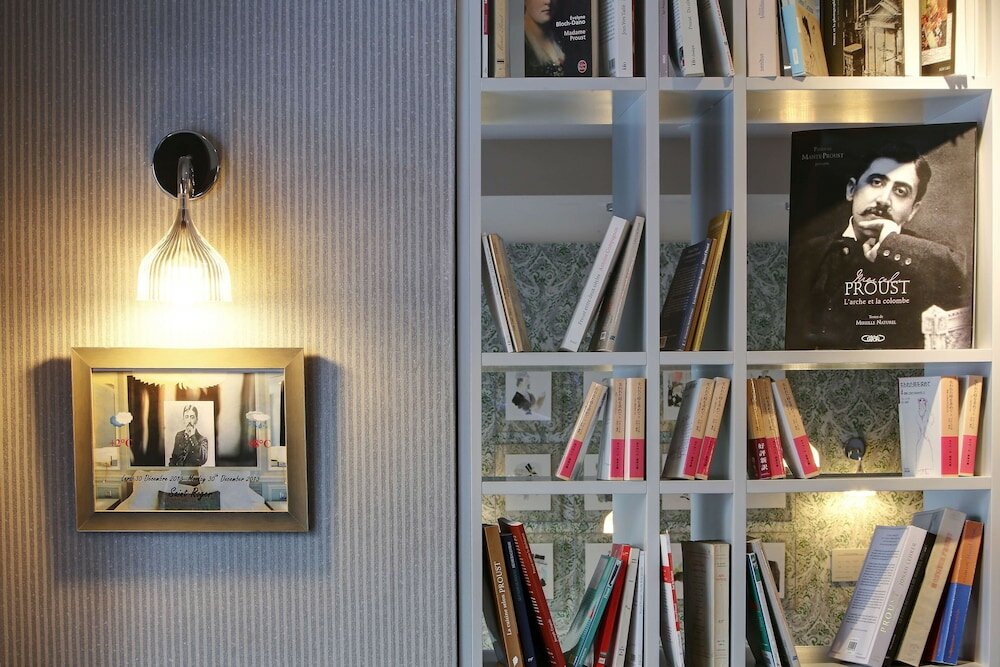 Фото Hôtel Littéraire Le Swann BW Premier Collection