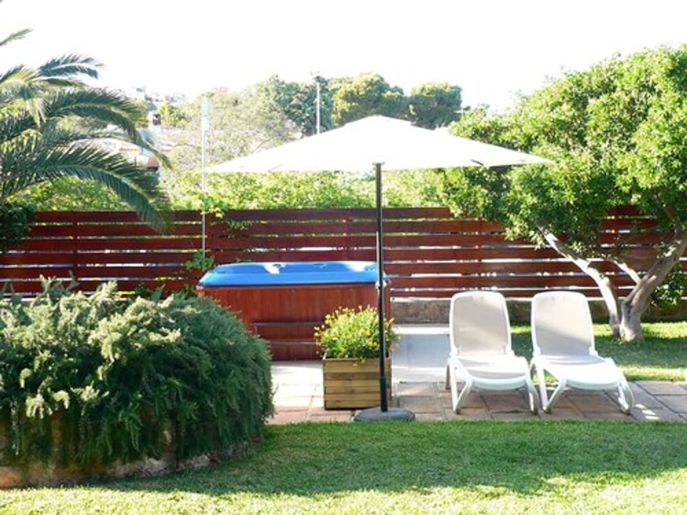 Фото Hotel Boutique Bon Repos - Adults Only