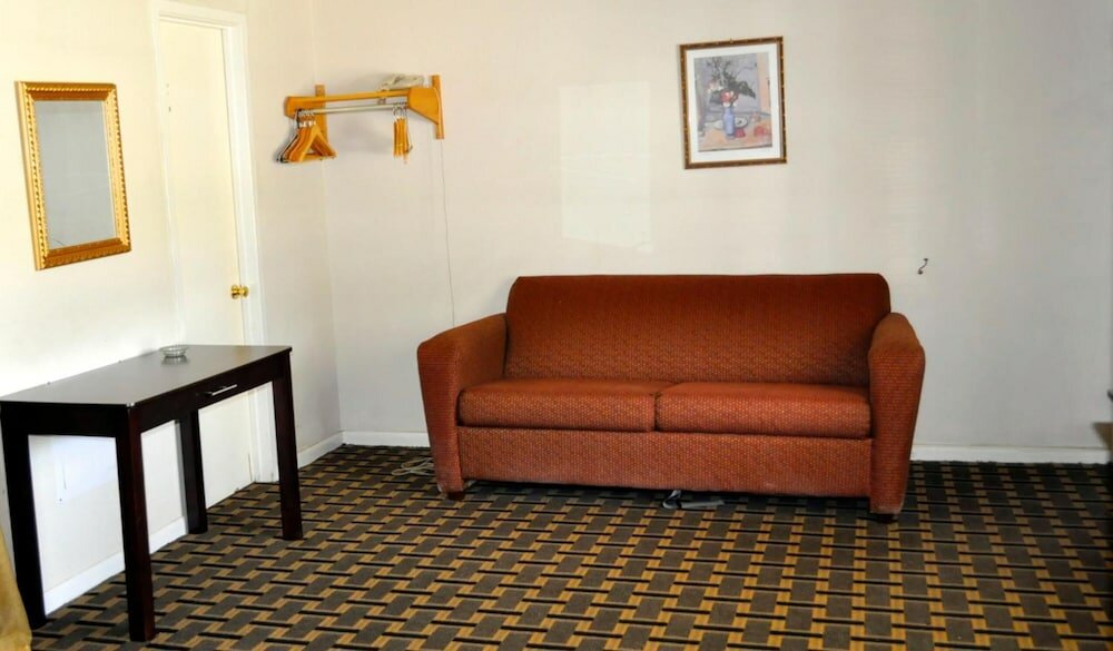 Фото Andrews Motor Inn